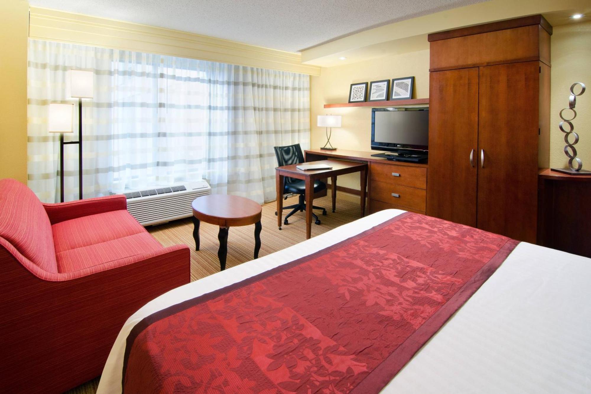 ホテル Courtyard By Marriott Birmingham Downtown At Uab エクステリア 写真